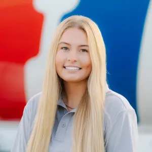 Caitlin Scearce-4 Headshot for Caitlin Scearce